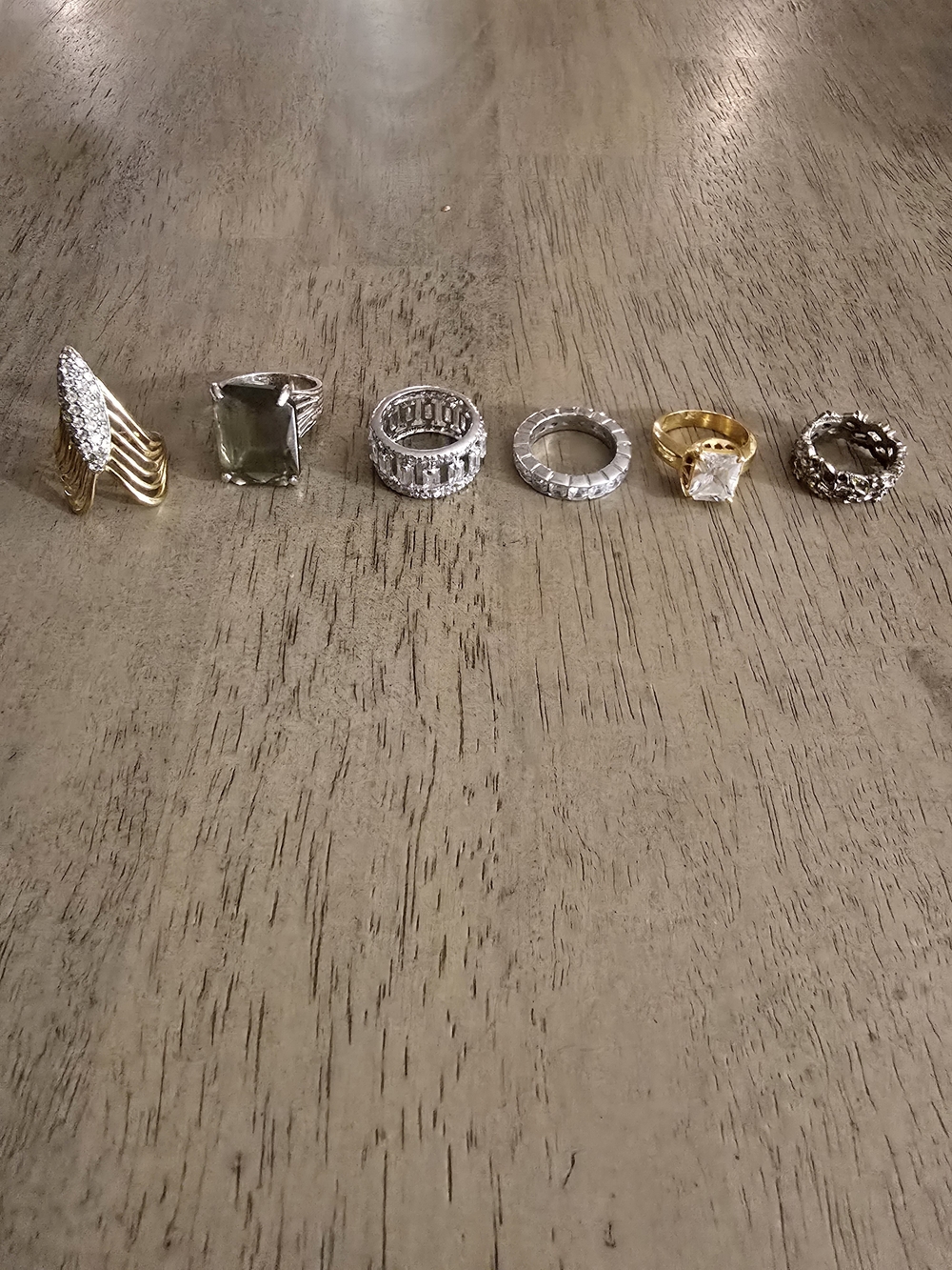Vintage Lot Of Womens Rings / 6 Total /Hge and 925